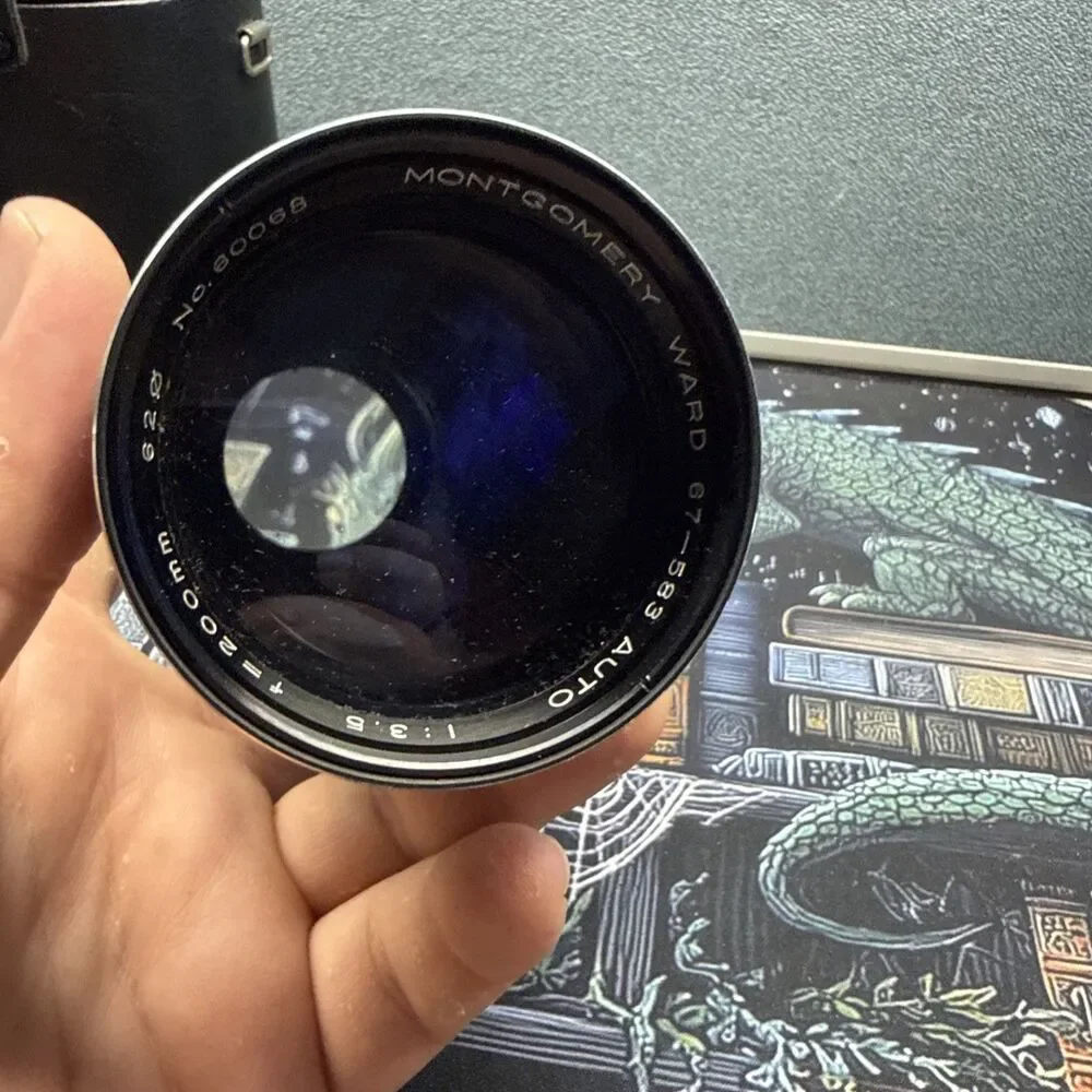 Vintage Montgomery WARD 67-583 Telephoto Lens 62 mm 1:3.5 f=200mm auto Japan